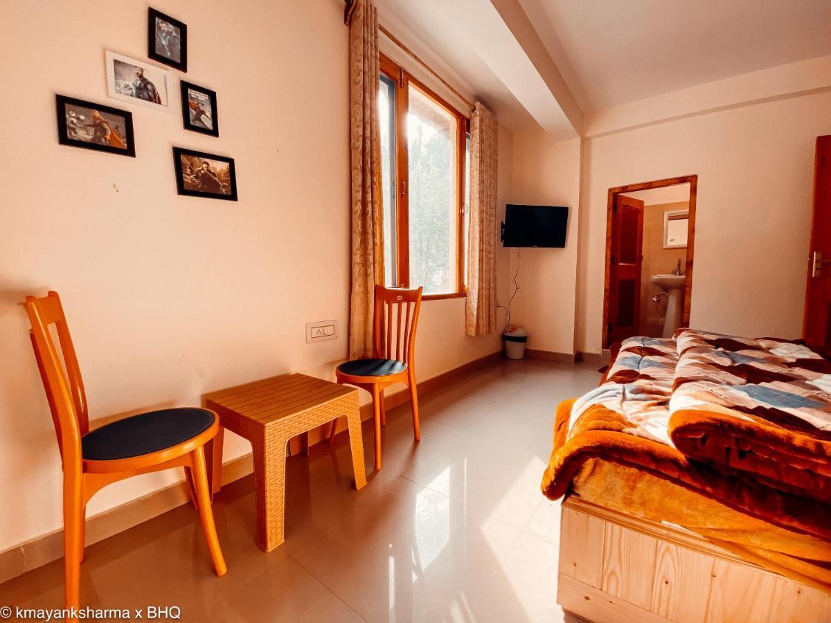 Backpackers Headquarter Manali Hostel Bagian luar foto