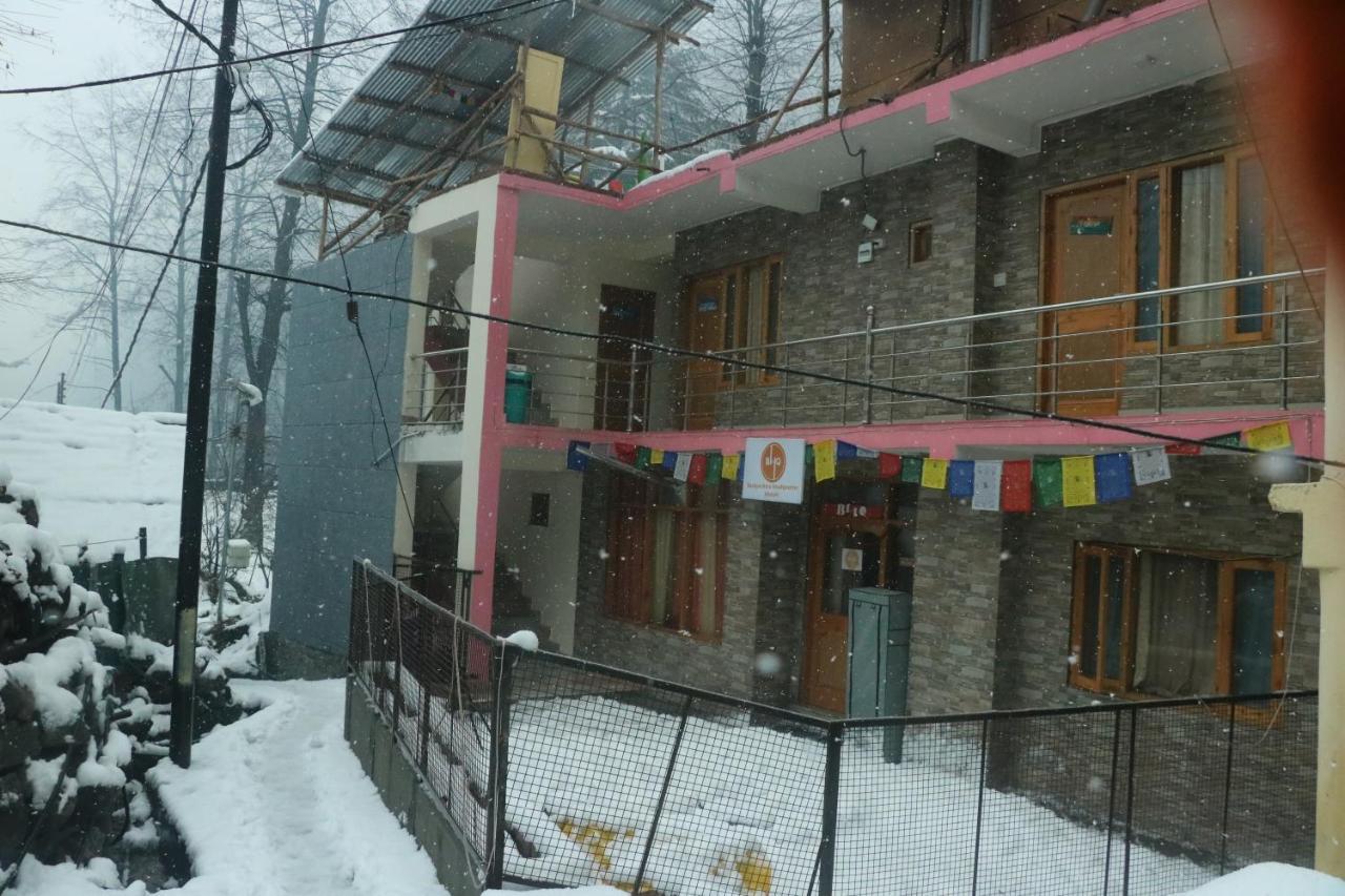 Backpackers Headquarter Manali Hostel Bagian luar foto